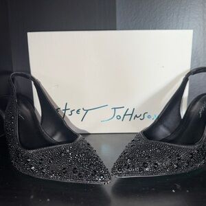 NWB Betsey Johnson Women's Mya Rhinestone Pointed Toe Pumps Black 7 M